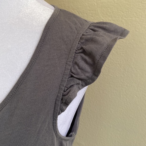 Old Navy Gray Top - Picture 2 of 6